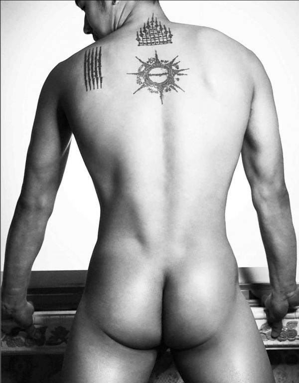 MAN-OMG-3---Guy-On-Hot-Street